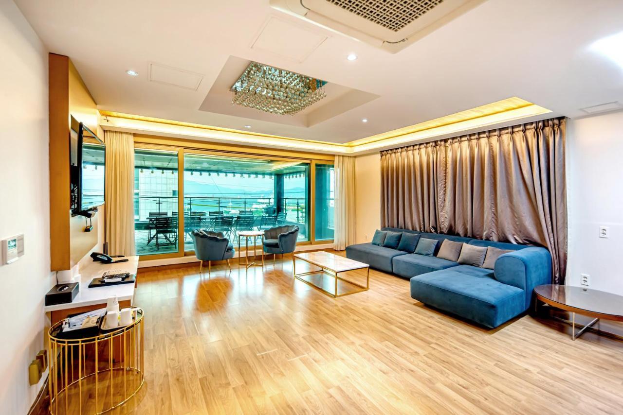 Hs Tourist Hotel Yeosu Εξωτερικό φωτογραφία