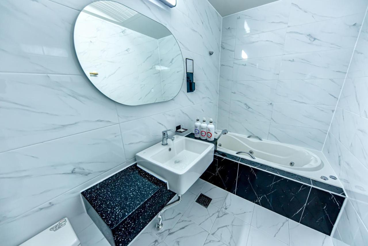 Hs Tourist Hotel Yeosu Εξωτερικό φωτογραφία