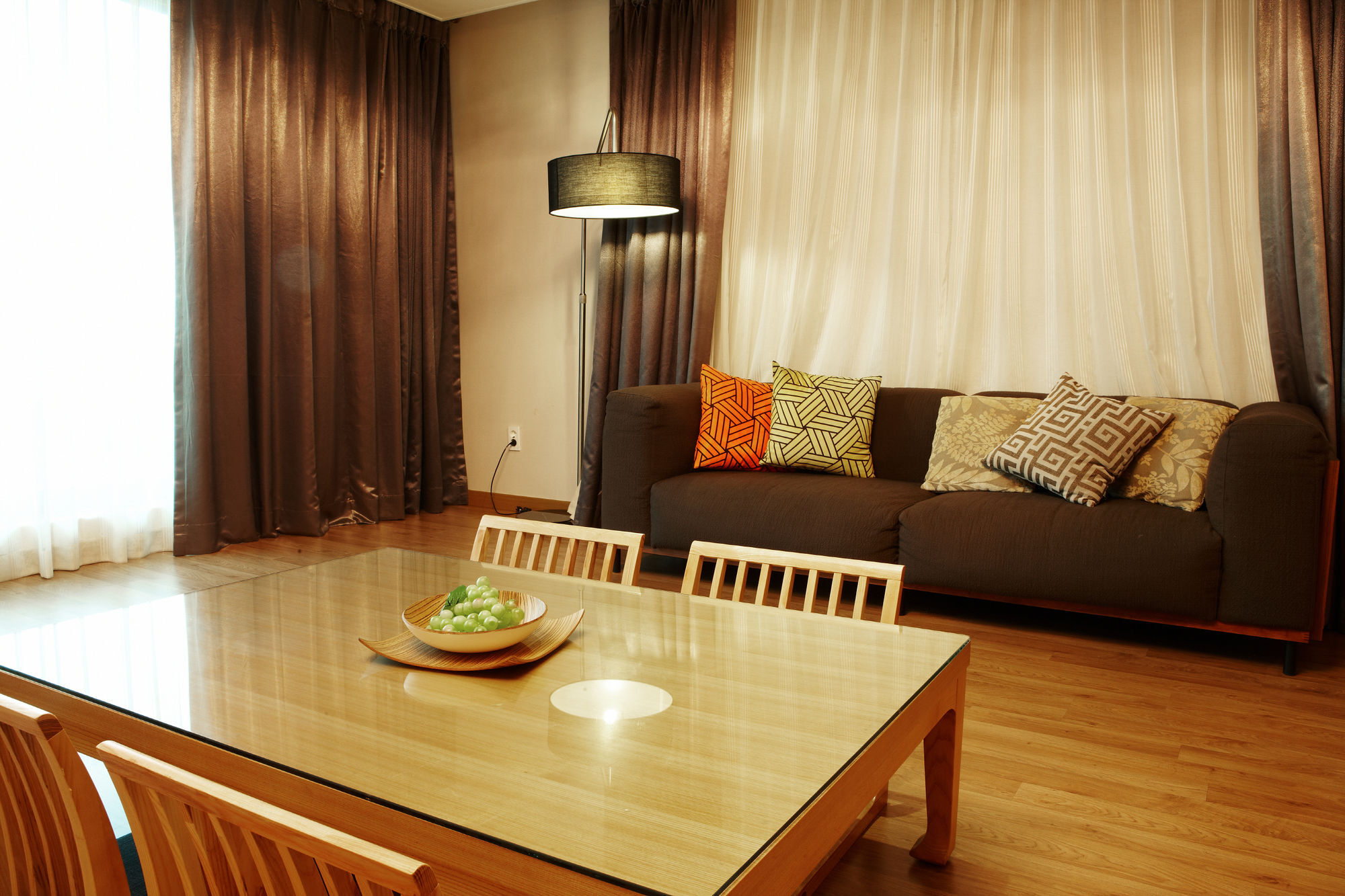 Hs Tourist Hotel Yeosu Εξωτερικό φωτογραφία
